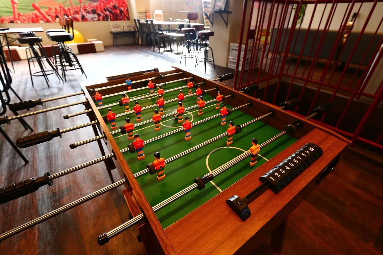 Red Helmet House & Sports Bar Hiroshima 호스텔 일본